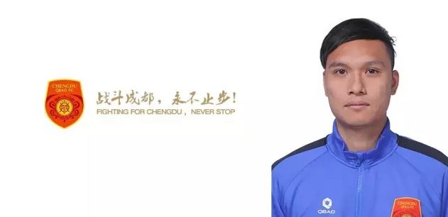 黄渤饰演的平凡父亲雷大力在一次次为儿子升学奔波无果后，心有不甘地发问“凭什么都是娃，我的孩子却没有好结果”，直到他在接受学校的家长面试时才意识到，一些人拼命抵达的终点，只是另一些人的起点